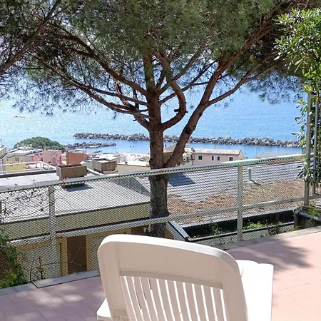 Panoramic View Apartment Moneglia