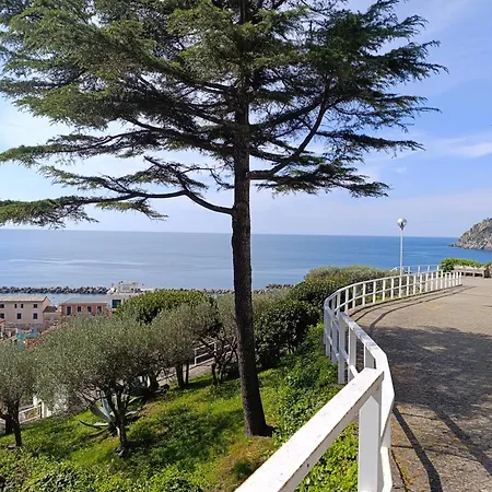 Apartment Panoramic View Near Cinque Terre Moneglia